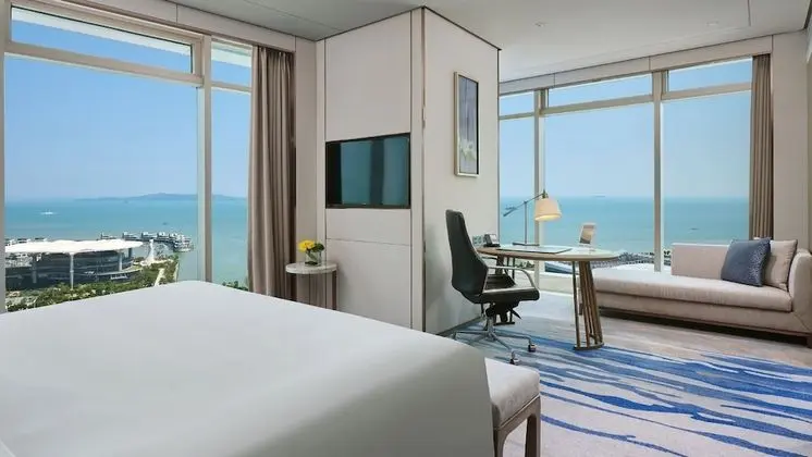 Premium Oda, 1 En Büyük (King) Boy Yatak, Deniz Manzaralı (Lounge Access)