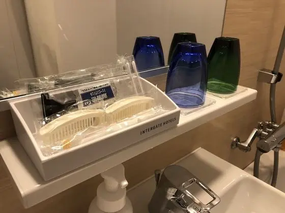 Tek Kişilik Oda, Sigara İçilmez