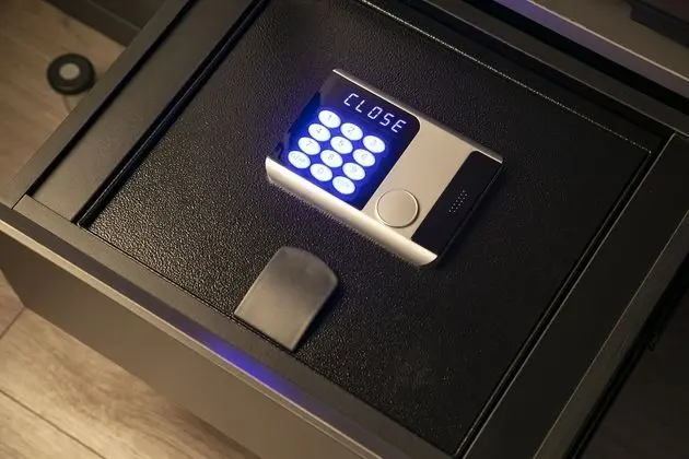 Superior Tek Büyük Yataklı Oda, Sigara İçilebilir (21 square meters)