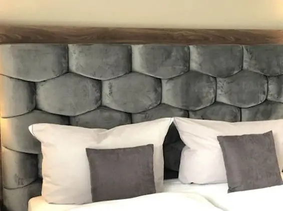 Business Tek Büyük Yataklı Oda