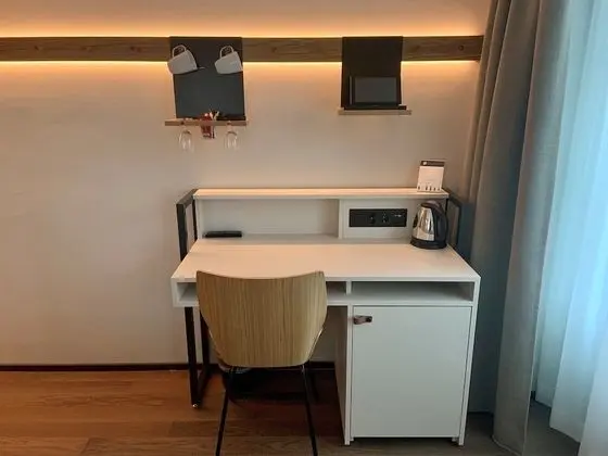Tek Büyük Yataklı Oda, Balkon (Medium)