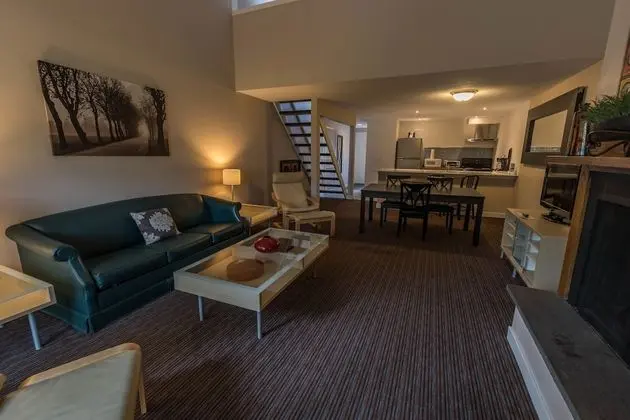 Süit, Birden Çok Yatak (Townhouse)