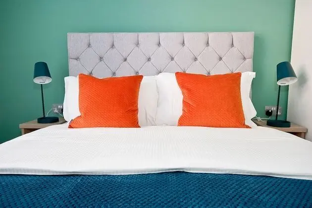 Design Tek Büyük Yataklı Oda