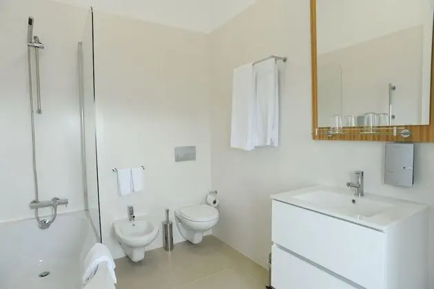 Exclusive Tek Büyük veya İki Ayrı Yataklı Oda, Deniz Manzaralı