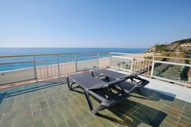 Habitación doble superior vista mar con bañera de hidromasaje