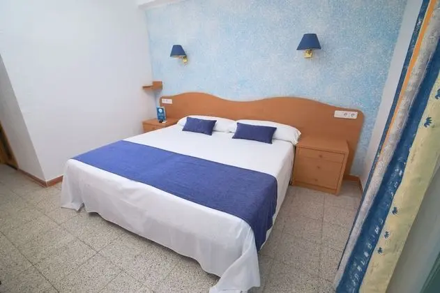 Üç Kişilik Oda ( Interior )