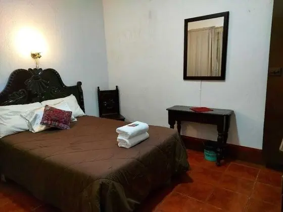 Deluxe Tek Büyük Yataklı Oda (1)
