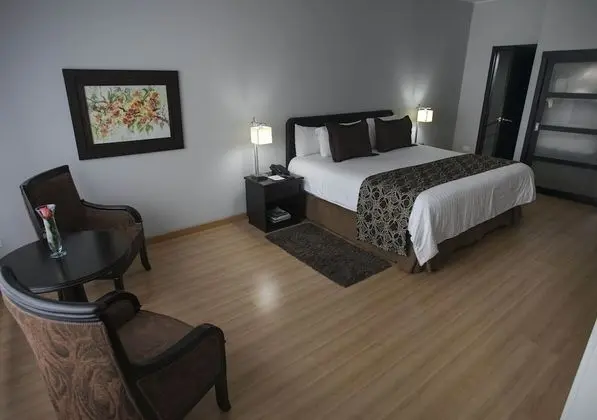 Tek Büyük Yataklı Oda