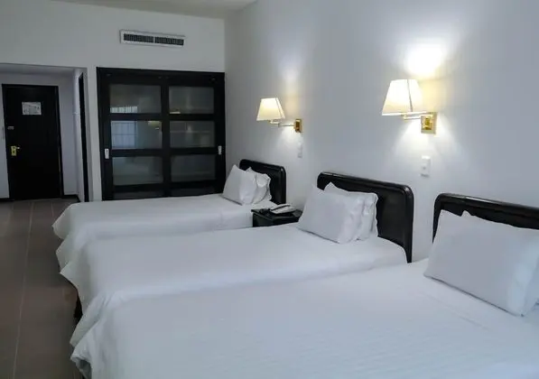 Üç Kişilik Oda, 3 Tek Kişilik Yatak