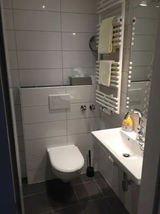 Economy Tek Büyük Yataklı Oda