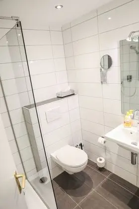 Economy Tek Büyük Yataklı Oda