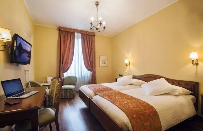 Classic Tek Büyük Yataklı Oda, Şehir Manzaralı