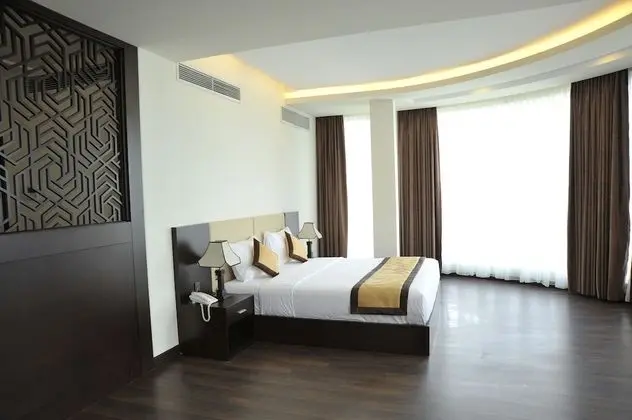 Executive Oda, Nehir Manzaralı