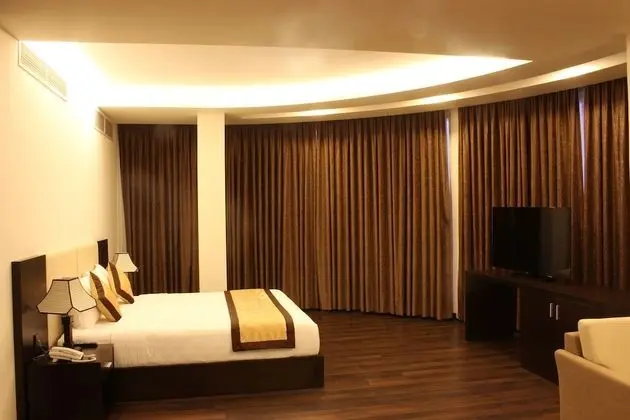 Executive Oda, Nehir Manzaralı