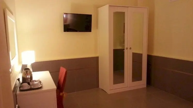 1 Çift Kişilik Veya 2 Tek Kişilik Yatak Standard