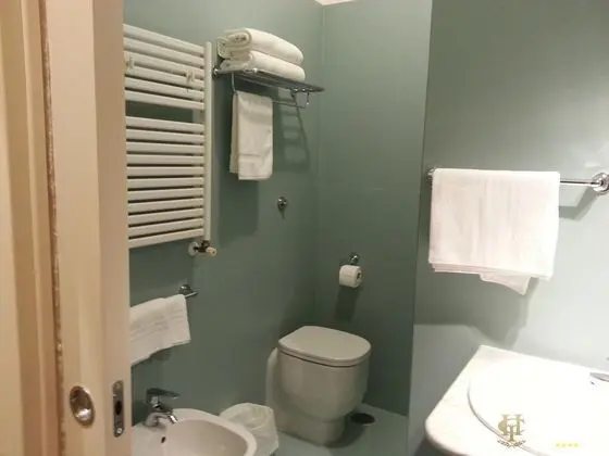 1 Çift Kişilik Veya 2 Tek Kişilik Yatak Standard