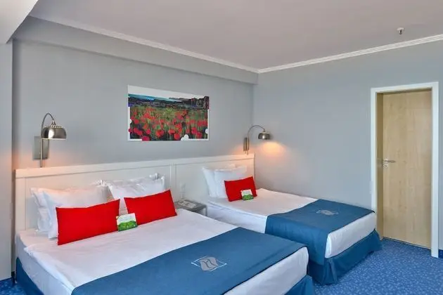 Deluxe Double or Twin Room with Sea View - Free Parking | Wellness package