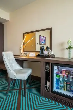 Executive Room with Balcony and Executive Lounge Access - Free Parking | Wellness package