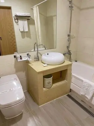 Superior İki Ayrı Yataklı Oda (Free Sauna & Fitness Available)