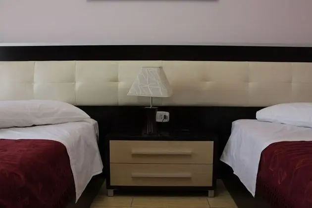 Economy Üç Kişilik Oda