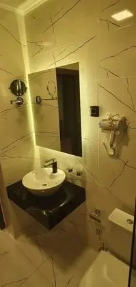 Deluxe Dört Kişilik Oda