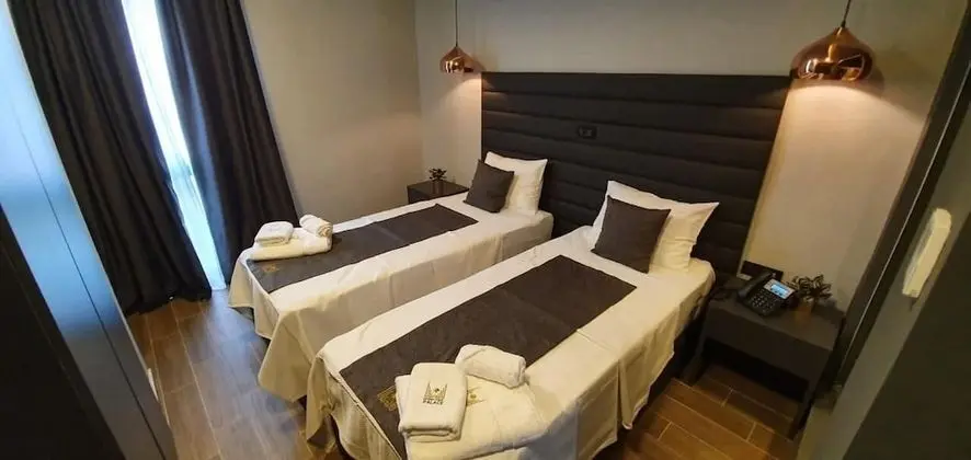 Deluxe Tek Büyük veya İki Ayrı Yataklı Oda