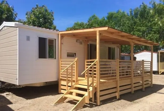 Comfort Karavan (Pet Friendly)