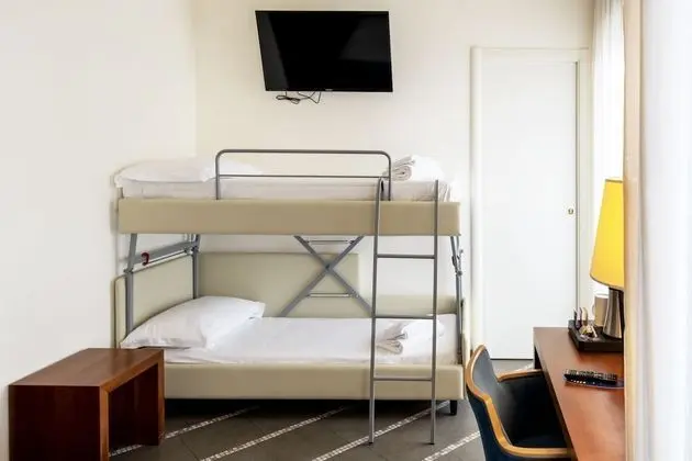 Economy Dört Kişilik Oda