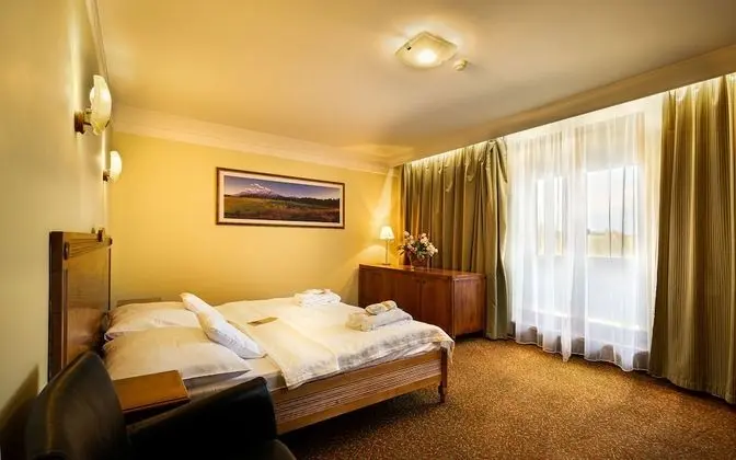 Süit, 2 Yatak Odası (3 balconies)