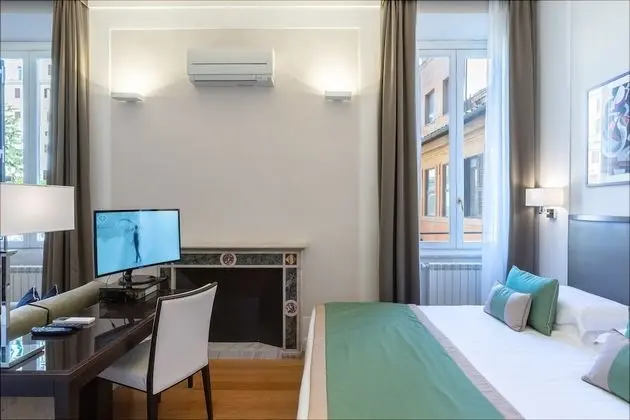 Deluxe Üç Kişilik Oda, Şehir Manzaralı