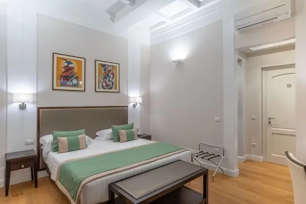 Superior Tek Büyük Yataklı Oda, Şehir Manzaralı