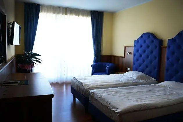 Deluxe Tek Büyük Yataklı Oda, Göl Manzaralı (2 pax)