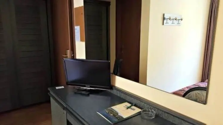 Economy Tek Büyük Yataklı Oda, Ek Bina