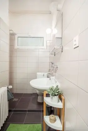 Comfort Tek Büyük Yataklı Oda, 1 En Büyük (King) Boy Yatak, Ortak Banyo
