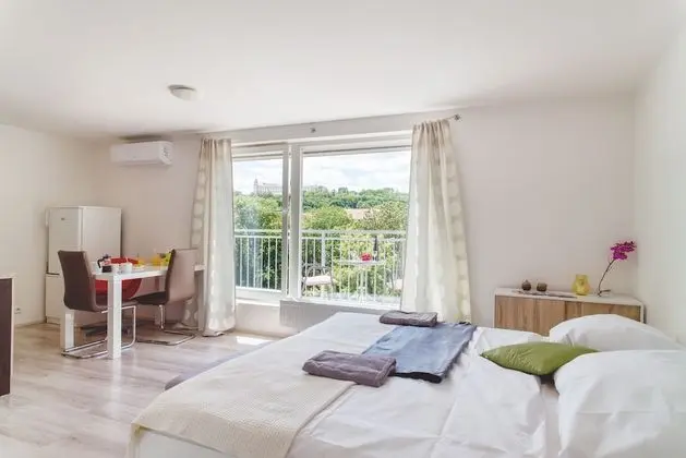 Romantic Süit, 1 En Büyük (King) Boy Yatak, Balkon, Bahçe Manzaralı