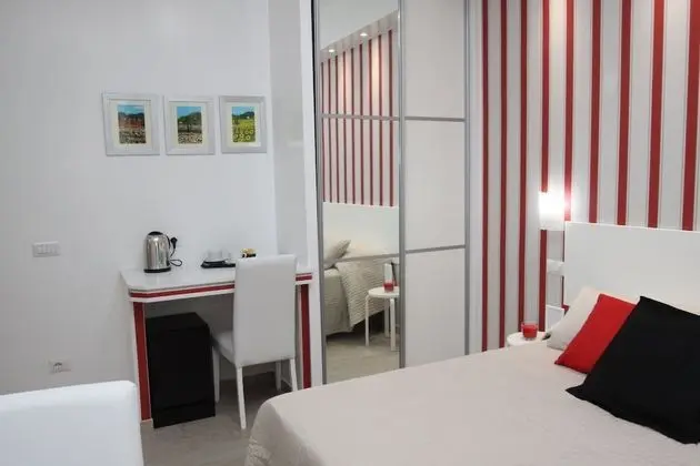 Tek Büyük veya İki Ayrı Yataklı Oda