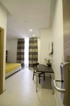 Standard Tek Büyük veya İki Ayrı Yataklı Oda, Özel Banyo