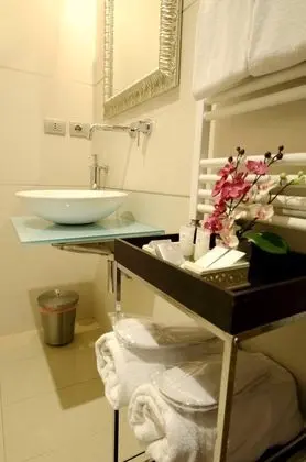 Standard Tek Büyük veya İki Ayrı Yataklı Oda, Özel Banyo