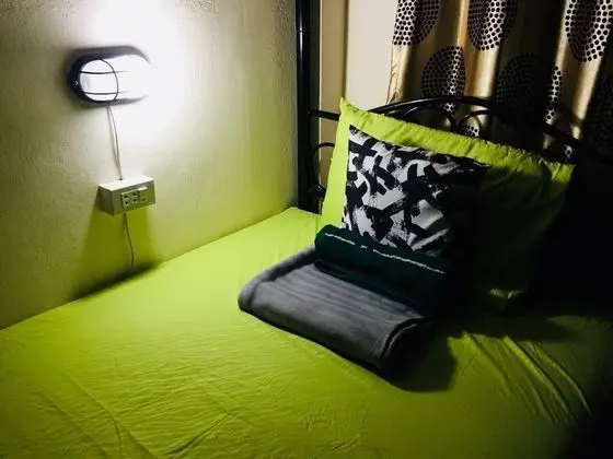 Comfort Ortak Ranzalı Oda, Sadece kadınlar için