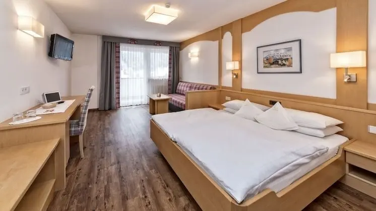 Superior Tek Büyük Yataklı Oda