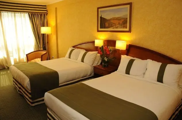 Superior Tek Büyük Yataklı Oda