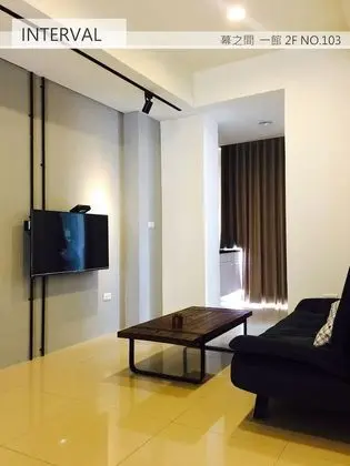Deluxe Tek Büyük Yataklı Oda, Balkon (1-03)