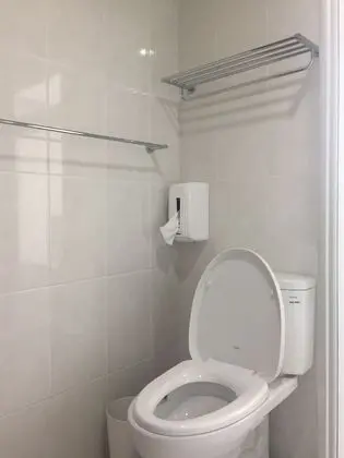 Standard Tek Büyük Yataklı Oda (1-01)