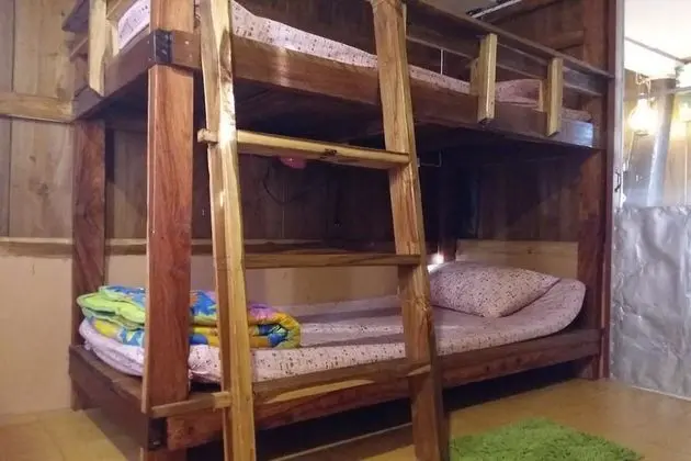 Economy Room with Shared Bathroom