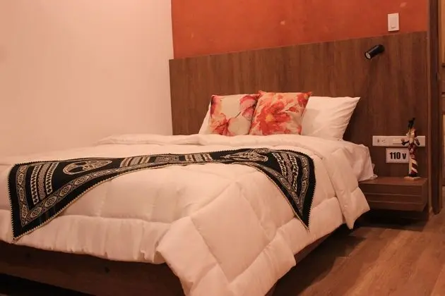 Classic Tek Büyük Yataklı Oda