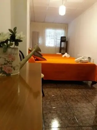 Tek Büyük veya İki Ayrı Yataklı Oda, 1 Çift Kişilik veya 2 Tek Kişilik Yatak