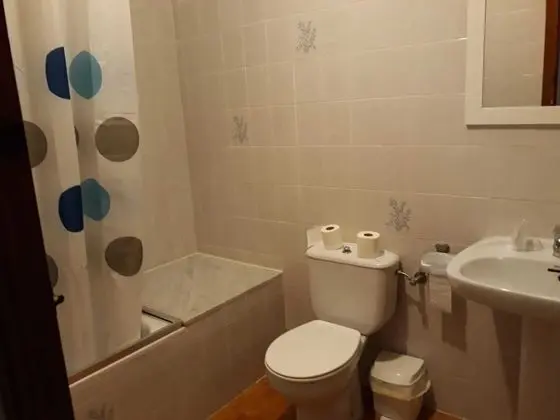 Tek Büyük veya İki Ayrı Yataklı Oda, 1 Çift Kişilik veya 2 Tek Kişilik Yatak