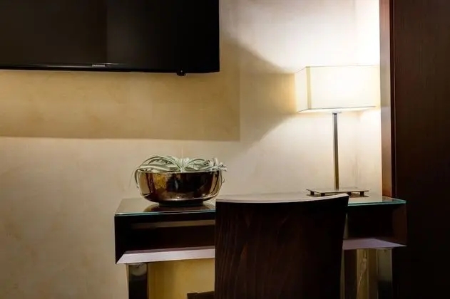 Standard Tek Büyük Yataklı Oda (Annex Building)