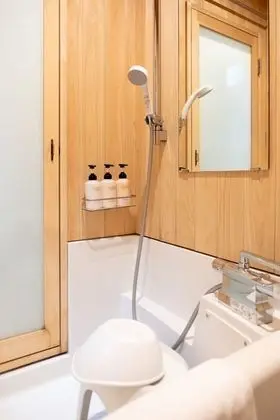 Oda, Sigara İçilmez (Dog Friendly, 1st Floor)