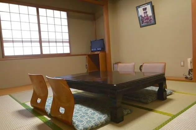 Traditional Oda, Sigara İçilmez (Japanese Style, for 4 people)